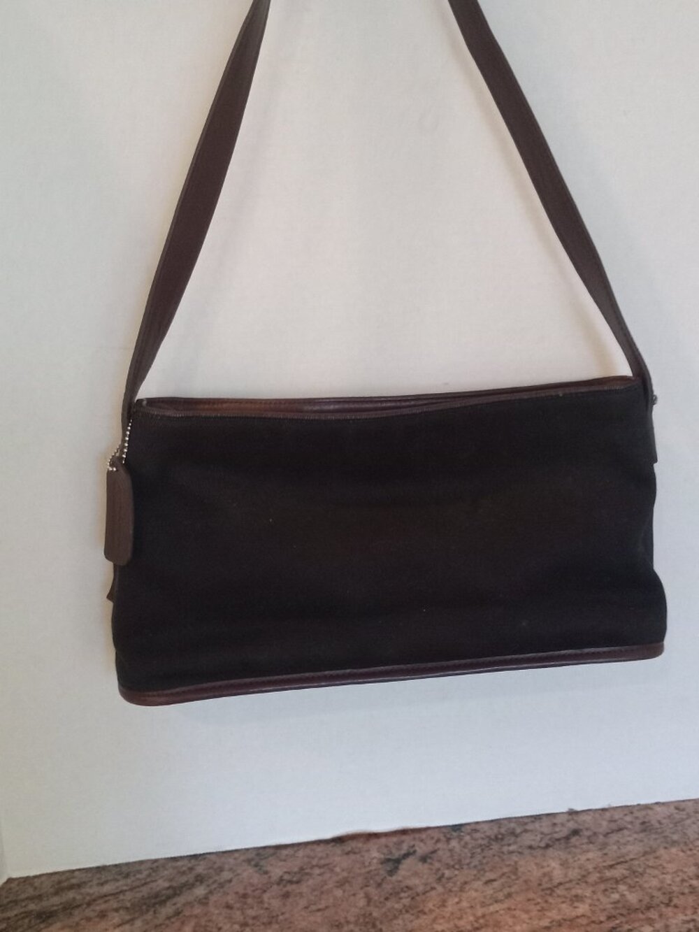 Vintage Coach Shoulder Bag No C9D-6136